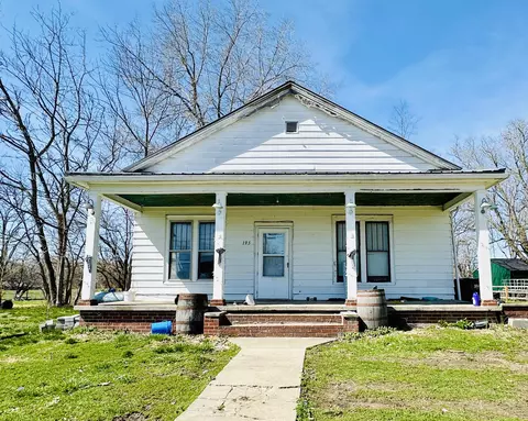 195 Lancaster St, Crab Orchard, KY 40419