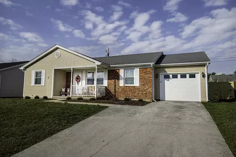125 Powhatan Trl, Versailles, KY 40383