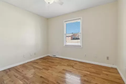 Bedroom - 108 Whitney Ct, Corbin, KY 40701 photo 6 of 13