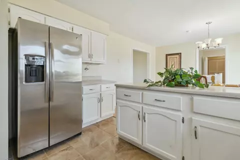 Kitchen - 108 Whitney Ct, Corbin, KY 40701 photo 5 of 6
