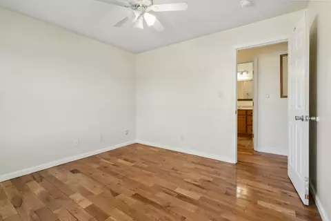 Bedroom - 108 Whitney Ct, Corbin, KY 40701 photo 5 of 13
