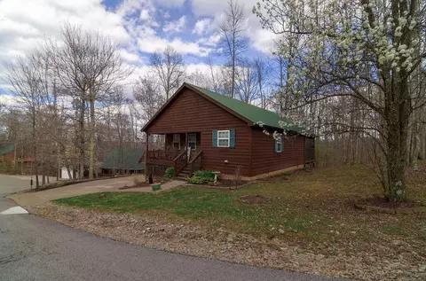 30 Cottage Dr, Burnside, KY 42519