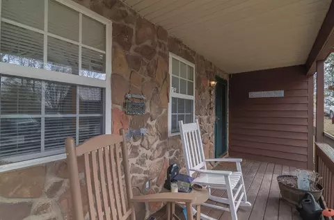 Exterior - 30 Cottage Dr, Burnside, KY 42519 photo 12 of 13