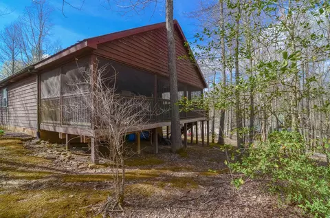 Exterior - 30 Cottage Dr, Burnside, KY 42519 photo 6 of 13