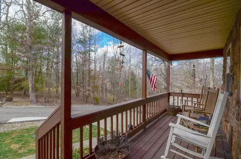 Exterior - 30 Cottage Dr, Burnside, KY 42519 photo 8 of 13