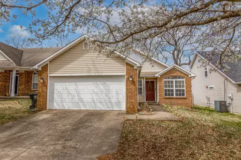 261 Darenia Ln, Lexington, KY 40511