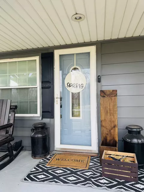 Exterior - 7220 Thomas Ridge Rd, Liberty, KY 42539 photo 6 of 10