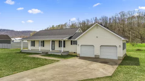 81 Arrowhead Dr, Clay City, KY 40312