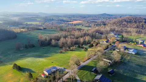 999 E Todd Rd, Science Hill, KY 42553 photo 10