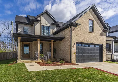 4017 Buttermilk Rd, Lexington, KY 40509
