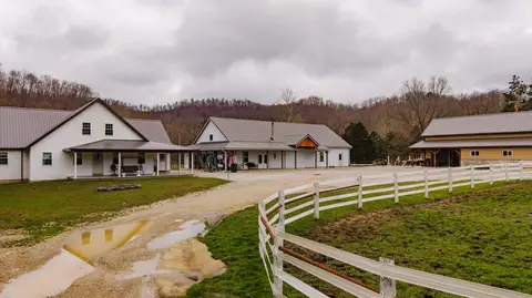 2601 Pine Grove Rd, Olympia, KY 40358