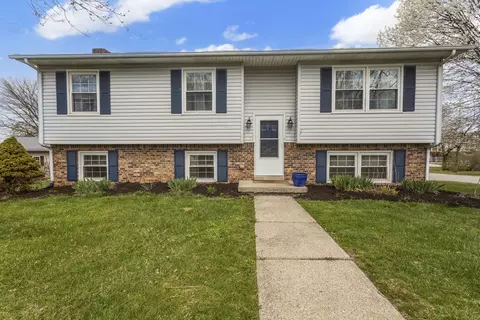 102 Churchill Dr, Winchester, KY 40391