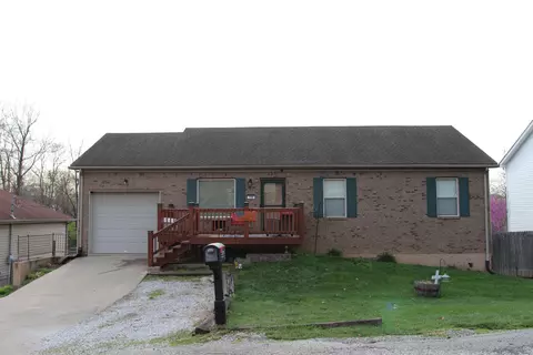 109 Hollow Creek Dr, Frankfort, KY 40601
