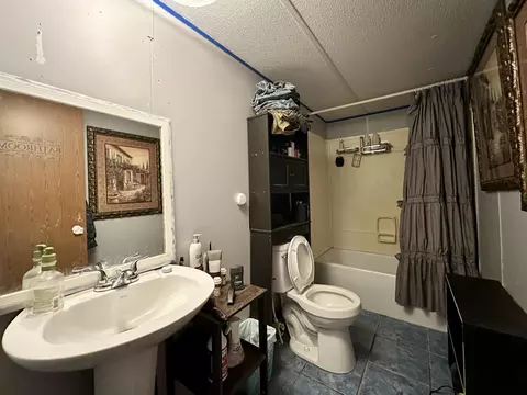 Bath - 12418 Us 421, Tyner, KY 40486 photo 1 of 1