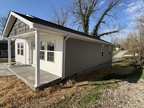 Exterior - 7 Gilliam St, Corbin, KY 40701 photo 3 of 8