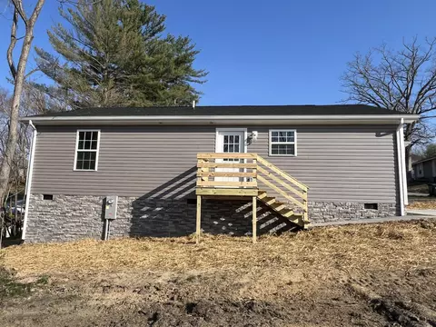 Exterior - 7 Gilliam St, Corbin, KY 40701 photo 6 of 8