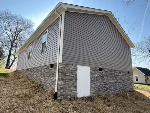 Exterior - 7 Gilliam St, Corbin, KY 40701 photo 5 of 8