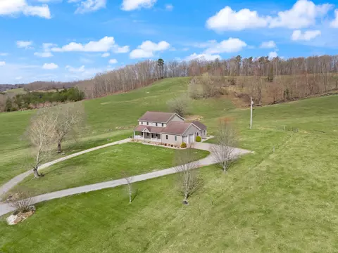 1841 Peter Cave Rd, Mckee, KY 40447 photo 3