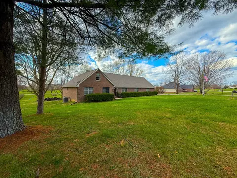 127 Elkhorn Dr, Georgetown, KY 40324