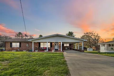 511 Moore Rd, Williamsburg, KY 40769