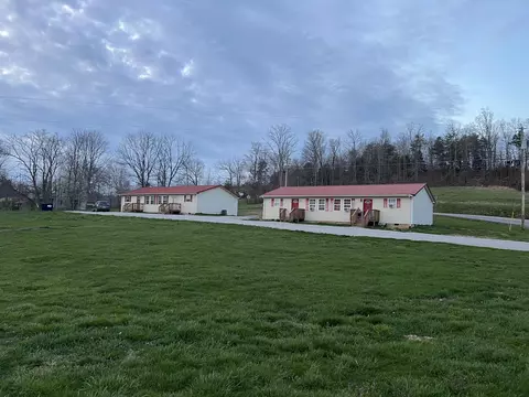105-111 Hwy 2002, Mckee, KY 40447