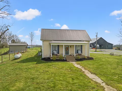 516 Providence Rd, Harrodsburg, KY 40330