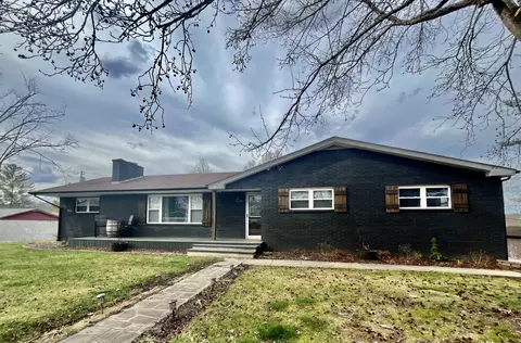 1145 Eastland Dr, Olive Hill, KY 41164