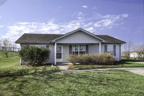 2690 Van Thompson Rd, Mount Sterling, KY 40353