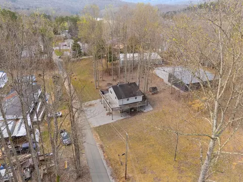 225 Dixie Pine Dr, Burnside, KY 42519 photo 36
