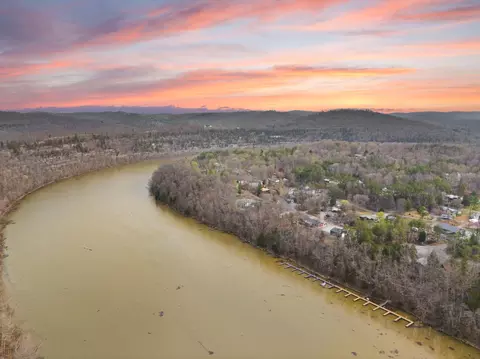 225 Dixie Pine Dr, Burnside, KY 42519 photo 40