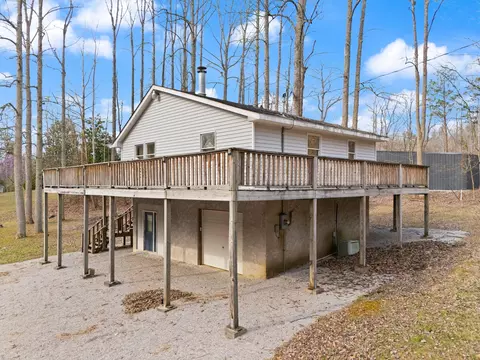 225 Dixie Pine Dr, Burnside, KY 42519 photo 3
