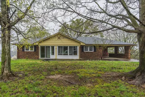139 E Jefferson Ave, Danville, KY 40422