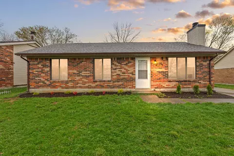 1595 Summerhill Dr, Lexington, KY 40515