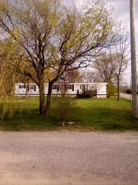 108 Grace Loop, Lily, KY 40740