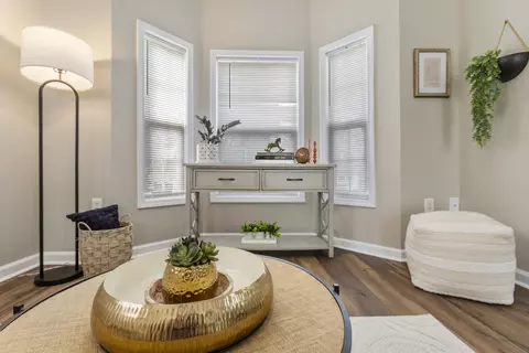 Living - 110 Elm St, Georgetown, KY 40324 photo 4 of 4