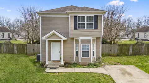 Exterior - 110 Elm St, Georgetown, KY 40324 photo 2 of 5