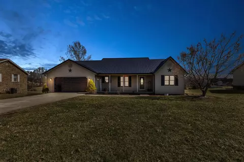 214 Helena Dr, Mount Sterling, KY 40353