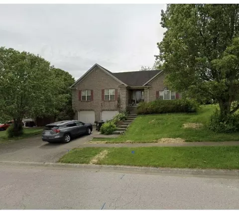 372 Reynolds Dr, Richmond, KY 40475