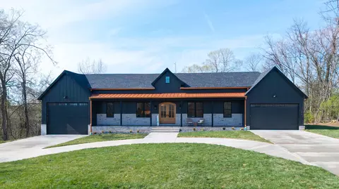 1044 Morris Dr, Richmond, KY 40475