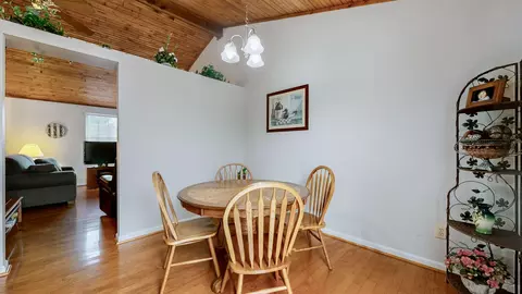 Dining - 3517 Roundtable Way, Lexington, KY 40515 photo 2 of 2