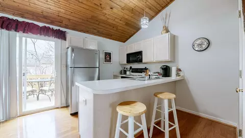 Kitchen - 3517 Roundtable Way, Lexington, KY 40515 photo 1 of 2