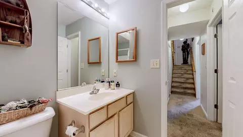 Bath - 3517 Roundtable Way, Lexington, KY 40515 photo 2 of 2