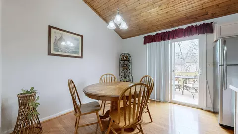 Dining - 3517 Roundtable Way, Lexington, KY 40515 photo 1 of 2