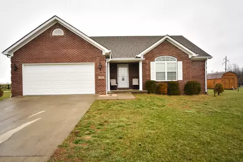100 Twin Lakes Dr, Richmond, KY 40475