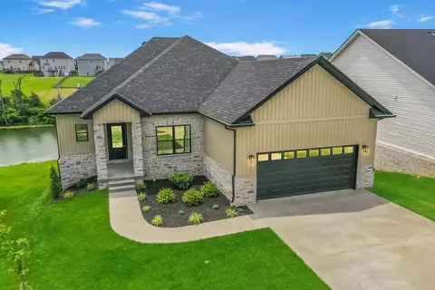 1029 Mission Dr, Richmond, KY 40475