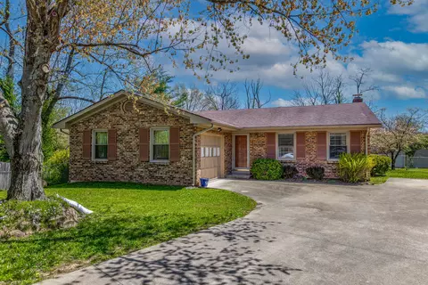 412 Boston Ct, Lexington, KY 40503