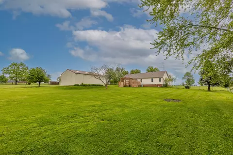 256 Sutton Ln, Lancaster, KY 40444 photo 9