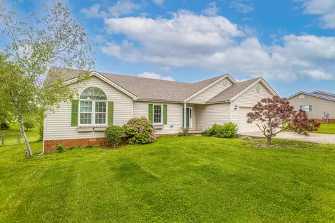 256 Sutton Ln, Lancaster, KY 40444 photo 2