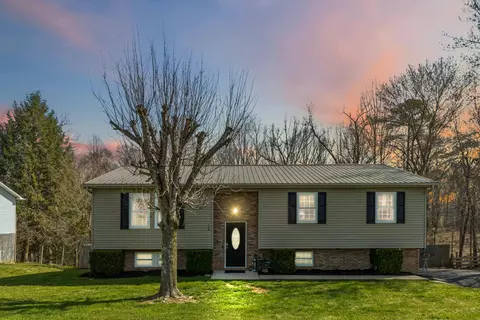 200 Brandon Dr, Corbin, KY 40701