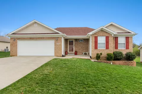 1036 Alexandria Dr, Lawrenceburg, KY 40342